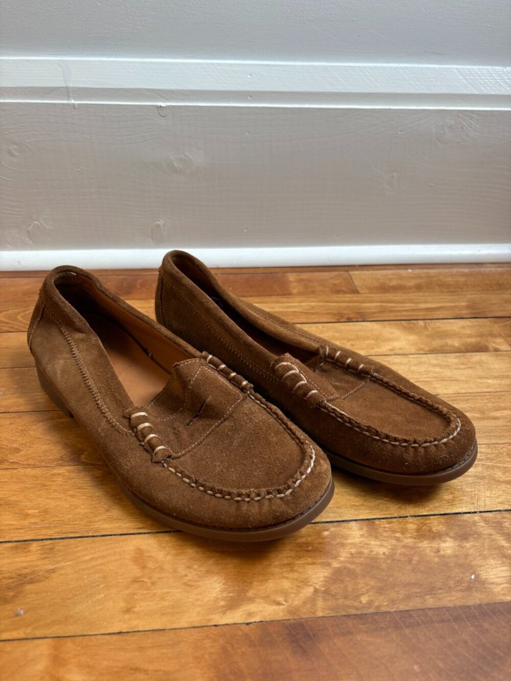 J Crew Boots and Shoes Camden loafers in English suede - Size 9
